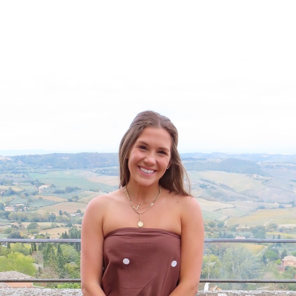 Meet your Posher, Emma - Picture 1 of 1